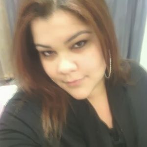 Meet your Posher, Danay